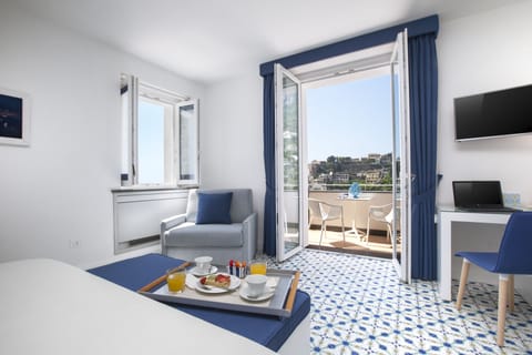 Comfort Double Room, Terrace | Room amenity