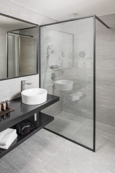 Superior Double Basic Room | Bathroom | Shower, designer toiletries, hair dryer, bathrobes
