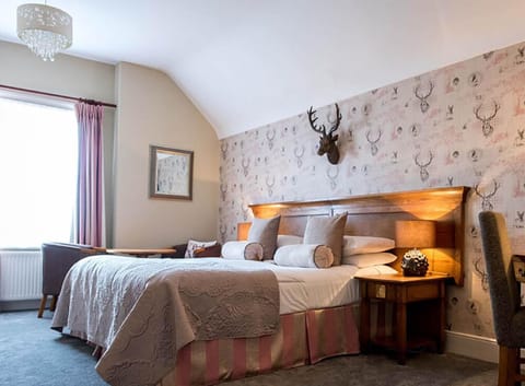 Standard Room | In-room safe, desk, iron/ironing board, free WiFi