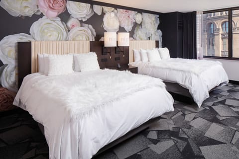 Canvas Queen by John Grant | Premium bedding, down comforters, in-room safe, blackout drapes