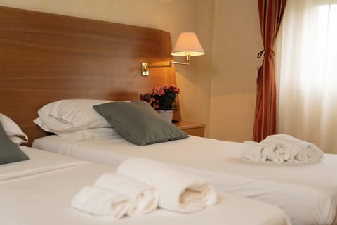 Superior Double or Twin Room | Desk, free WiFi, bed sheets