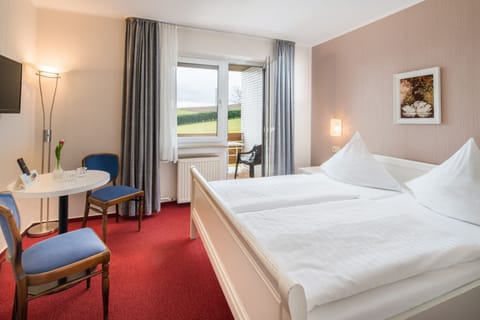 Basic Double Room | Free WiFi, bed sheets