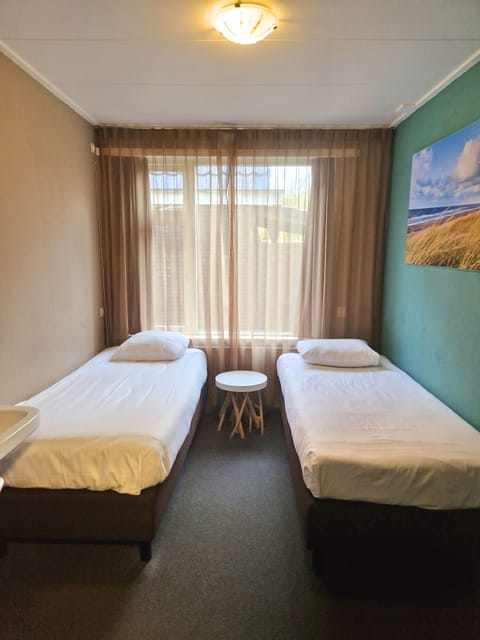 Budget Double Room | Free WiFi, bed sheets