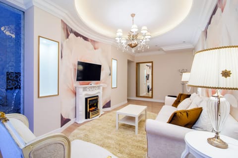 Elite Apartment, 2 Bedrooms | Living room | Flat-screen TV