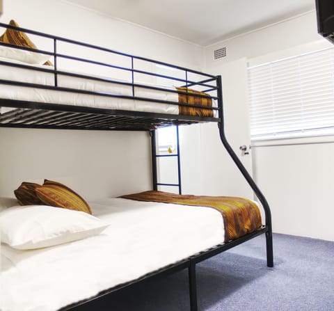 Economy Room | 1 bedroom, free wired internet, bed sheets