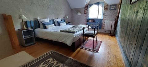 Comfort Duplex | Hypo-allergenic bedding, individually decorated, individually furnished