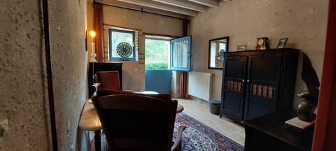 Comfort Duplex | Hypo-allergenic bedding, individually decorated, individually furnished