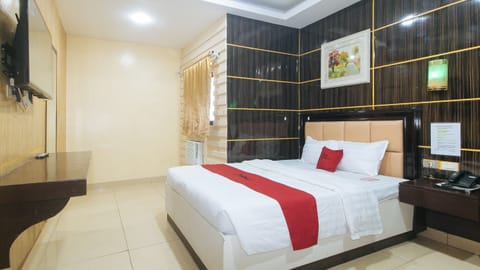 Deluxe Room | Minibar, free WiFi, bed sheets