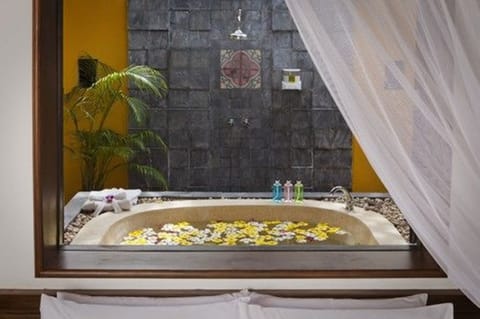 Villa, Private Pool, Beachfront | Deep soaking bathtub