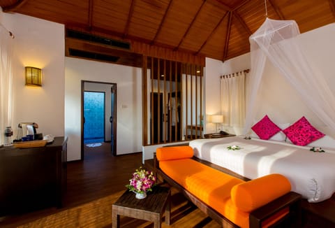 Deluxe Pool Villa | Minibar, in-room safe, desk, free WiFi