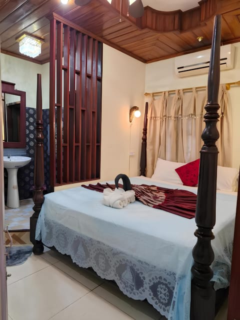 Deluxe Double Room  | Free WiFi