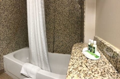 Comfort Double Room, 2 Queen Beds | Bathroom | Shower, hair dryer, towels, soap