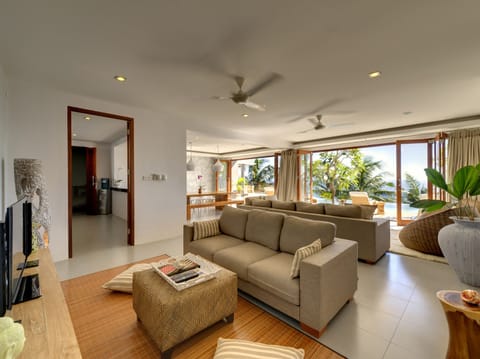 Villa, 5 Bedrooms, Sea View | Living area | LCD TV