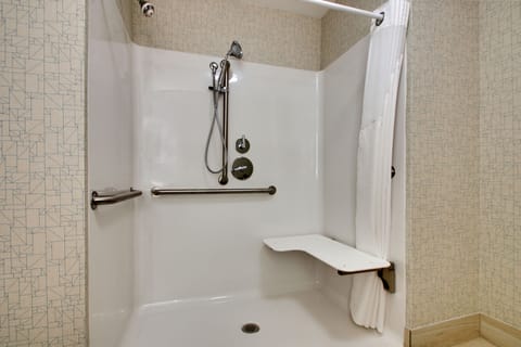 Standard Room, 1 King Bed, Accessible (Roll-In Shower) | Bathroom | Spring water tub, rainfall showerhead, free toiletries, hair dryer