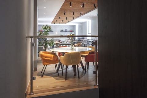 Daily buffet breakfast (EUR 18.50 per person)