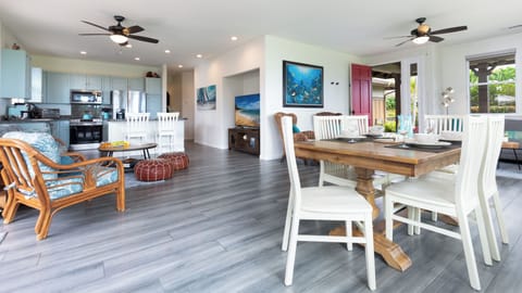 Open and bright floor plan with two living areas