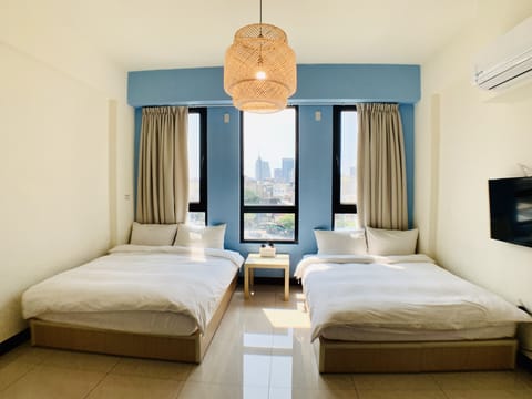 Quadruple Room | 1 bedroom, premium bedding, desk, free WiFi