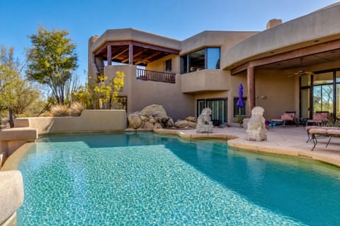 Pool area, back patio area to enjoy this private retreat