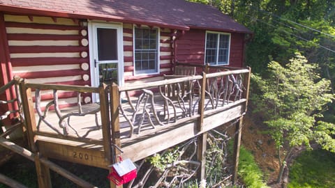 Outside deck with seating offers great views
