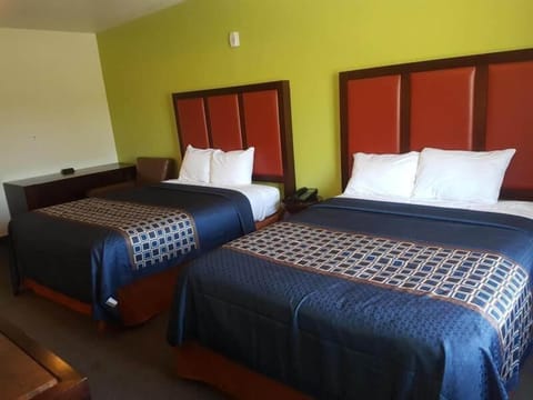Room, 2 Queen Beds | Desk, iron/ironing board, free WiFi, bed sheets