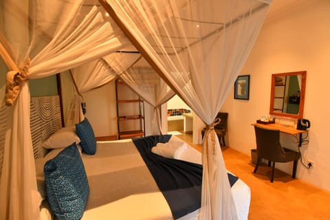Deluxe Double or Twin Room | Blackout drapes, free WiFi, bed sheets