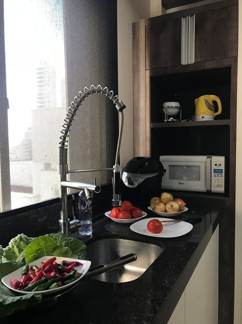 Studio | Private kitchen | Fridge, microwave, stovetop, electric kettle