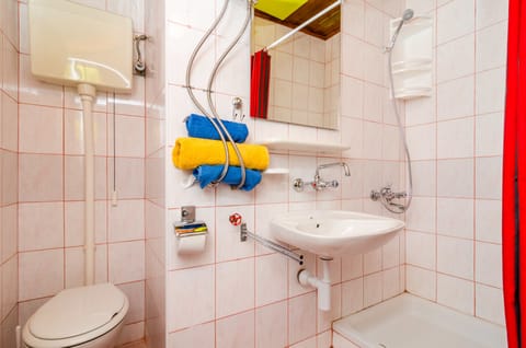 Standard Double or Twin Room, Balcony, Sea View | Bathroom | Shower, hair dryer, towels