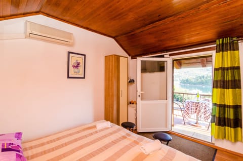 Standard Double or Twin Room, Balcony, Sea View | Iron/ironing board, free WiFi, bed sheets