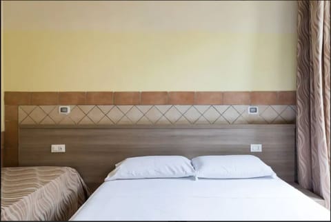 In-room safe, desk, free WiFi, bed sheets