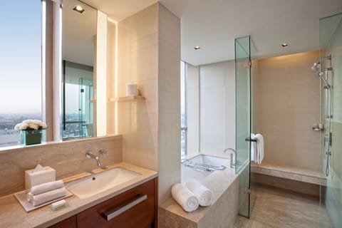 Regency, Suite | Bathroom | Shower, rainfall showerhead, hair dryer, bathrobes