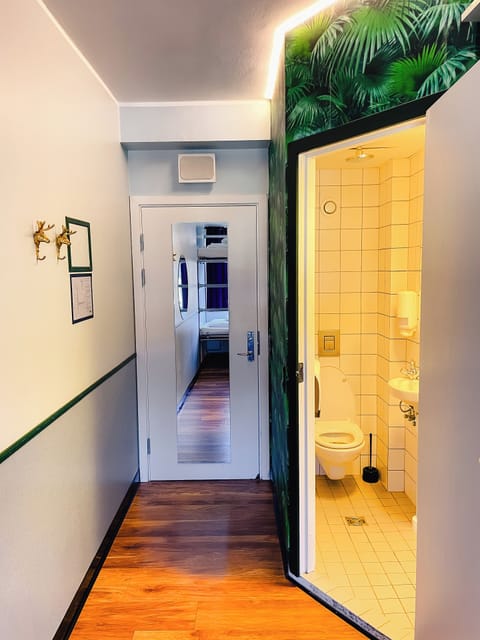 Twin Room, Private Bathroom | Iron/ironing board, free WiFi, bed sheets