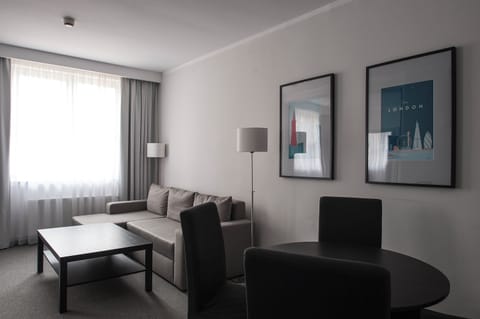 Junior Apartment | 54 bedrooms, in-room safe, desk, iron/ironing board