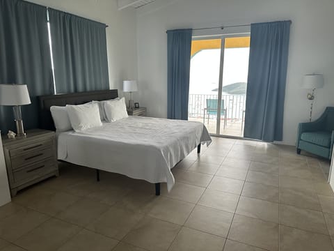 Panoramic Villa | Blackout drapes, iron/ironing board, free WiFi, bed sheets
