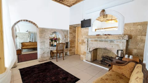 Deluxe Room | Premium bedding, minibar, soundproofing, free WiFi