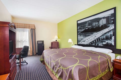 Standard Room, 1 King Bed, Refrigerator | 1 bedroom, premium bedding, desk, blackout drapes