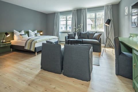 Comfort Triple Room | In-room safe, desk, cribs/infant beds, free WiFi