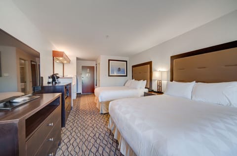 Suite, 1 Bedroom | In-room safe, desk, iron/ironing board, rollaway beds