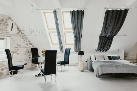 Deluxe Apartment, Terrace | Children's theme room