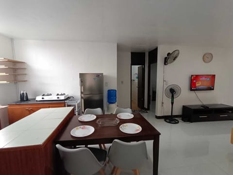 Basic Condo, 3 Bedrooms, Courtyard View | Bathroom | Shower, free toiletries, slippers, towels