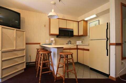 Superior Double Room, 2 Double Beds, Kitchenette, Pool View | Private kitchenette | Fridge, microwave