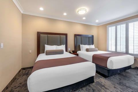 Suite, 2 Queen Beds, Non Smoking, Refrigerator & Microwave | Egyptian cotton sheets, premium bedding, pillowtop beds, desk