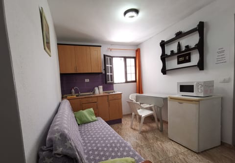 Apartment, 1 Bedroom (Patronato B) | Private kitchenette