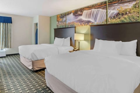 Room, 2 Queen Beds, Accessible, Non Smoking | Hypo-allergenic bedding, in-room safe, laptop workspace, blackout drapes