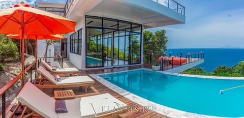 3 Bedrooms Villa | Desk, free WiFi