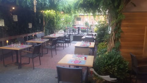 Dinner served, Regional cuisine