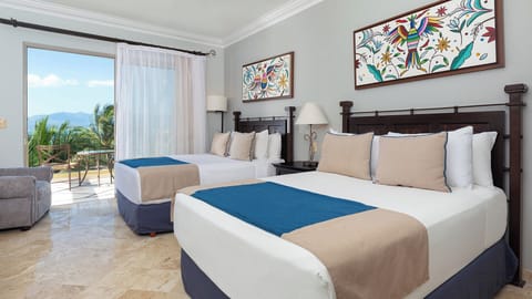 Three Bedroom Ocean Front | 1 bedroom, premium bedding, down comforters, in-room safe