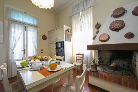 Dining area in the kitchen