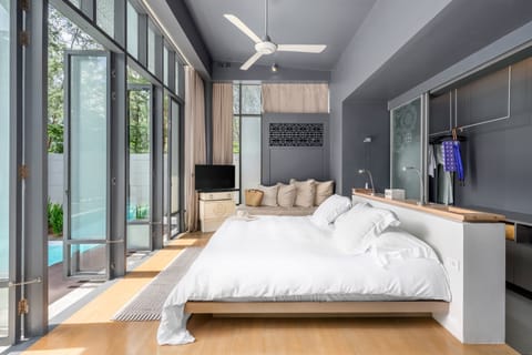 One Bedroom Pool Villa Suite | Premium bedding, minibar, in-room safe, individually furnished