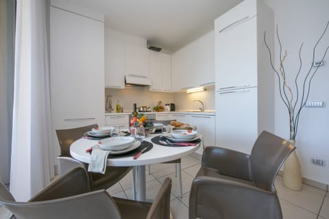 Kitchen and dining area