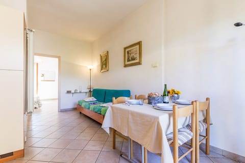 Livingroom with  single sofa bed